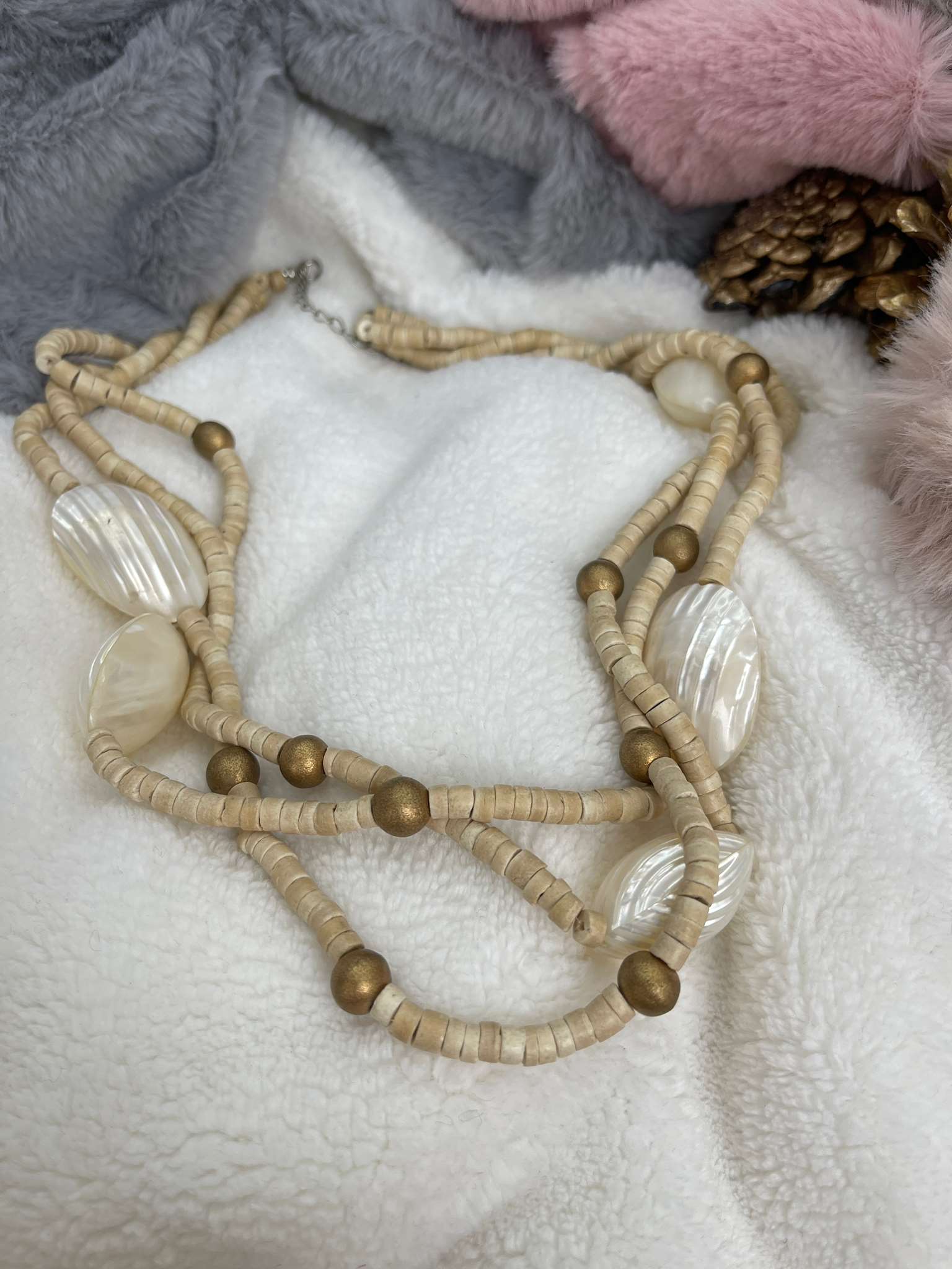 Cream Beaded Design Necklace